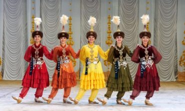 CRR'de Kazakistan'ın Bağımsızlığına Özel Sanat Gösterisi