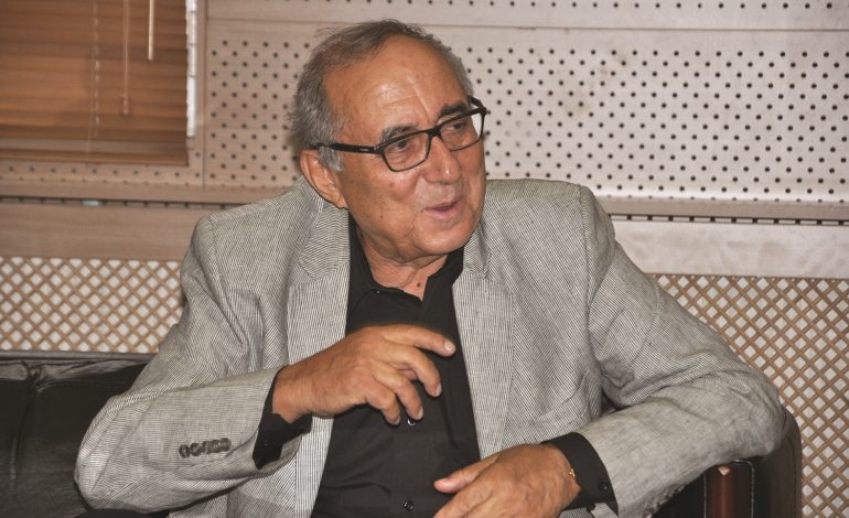 Şair Ataol Behramoğlu’na Anlamlı Akademi Üyeliği