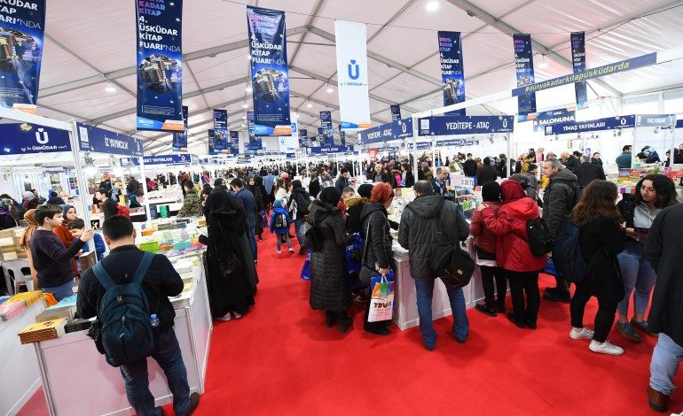 Bursa 22. Kitap Fuarı Yeni Yerinde, Büyük İlgiyle Kapılarını Açtı!