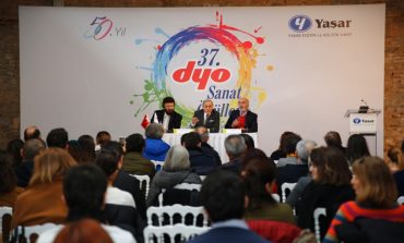 “Sanatın Geleceği İçin Gençlere Destek Verilmeli”