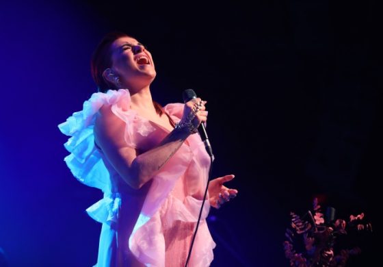 Ceylan Ertem Lansmanında Yıldızlar Geçidi