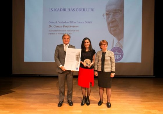 Kadir Has Ödülleri İki Bilim Kadınına Verildi