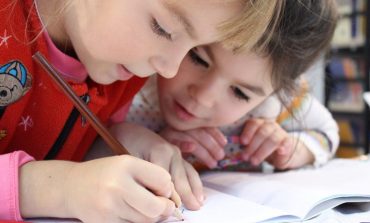 Ailelerin Çocuklarını Sanata Yönlendirirken İzlemesi Gereken 5 Adım
