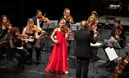 “Dünya Sahnelerinde Genç Müzisyenler”den Naz İrem Türkmen, Uluslararası Grumiaux Keman Yarışması’nda Birinci Oldu