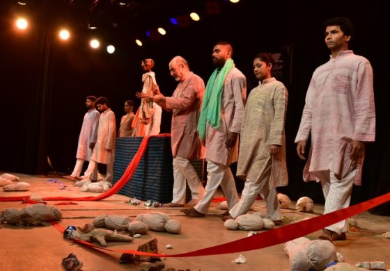 Gandi’nin yaşamından ve hayata bakışından kesitlerle “Gerçeğin İmgeleri”