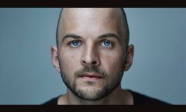 Çağımızın dâhi müzisyenlerinden, melodi ustası Nils Frahm Zorlu PSM’de!