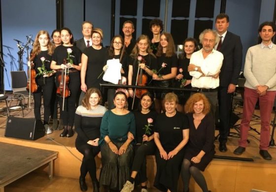 Çocuk Sanat Merkezi Öğrencileri ALmanya ve Polonya'da Konser Verdi