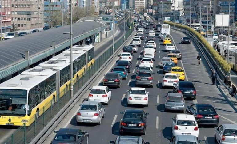 Trafik sorunu tüm yönleriyle BİLGİ’de ele alındı: Kent, Trafik ve Çalışma Hayatı