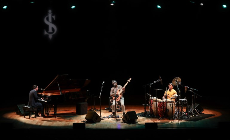 Richard Bona ve Alfredo Rodriguez İş Sanat’taydı