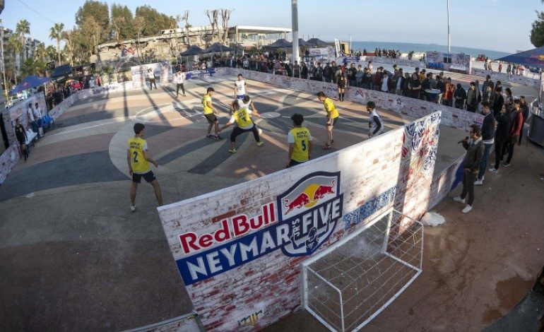 İBB desteğiyle mahalle maçları geri geliyor