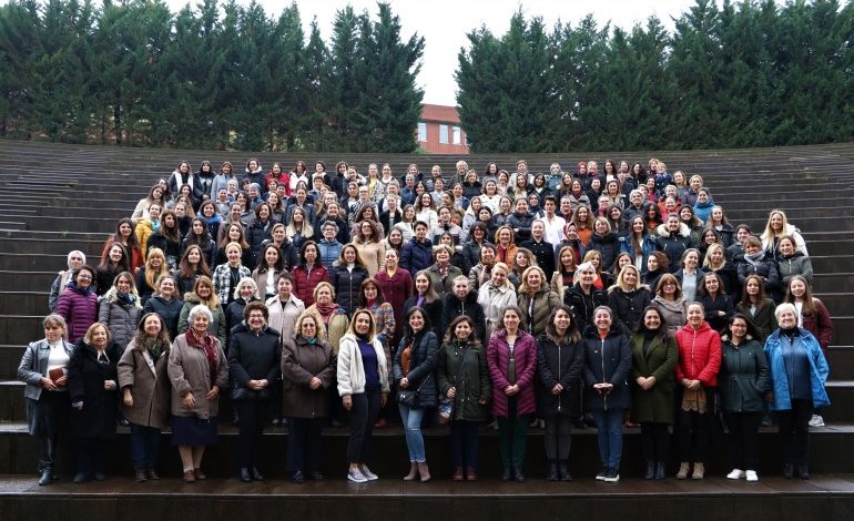 Kadın akademisyenlerin oranı erkekleri geçti: Maltepe Üniversitesi’nde söz kadınların!