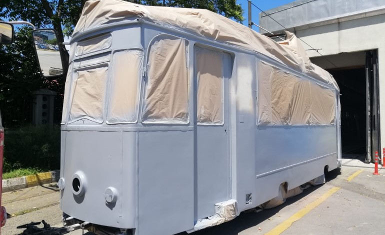 YENİLENEN MODA TRAMVAYI İSTANBULLULARLA BULUŞUYOR