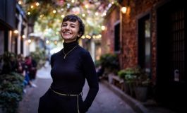 "Sizin Perşembeniz" Çevrimiçi Sanatçı Atölyeleri’nin konuğu Asena Akan