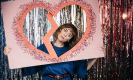 DEMET EVGAR’DAN İLK SINGLE; ‘NANAY’