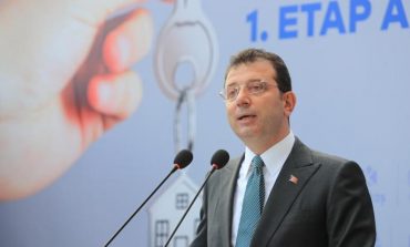 TAKSİCİLERE YENİLİKLERİ İMAMOĞLU AÇIKLADI: YOLCUYA “O TARAFA GİTMİYORUM” YOK
