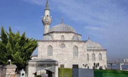 Şemsi Paşa Camii'nin denizle ilişkisini koparan, 2015 tarihli proje iptal edildi