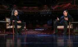 “Sahne Tozu Yutanlar”ın yeni bölümünde bu hafta Ogün Sanlısoy ve Tarkan Gözübüyük'ün keyifli sohbetine konuk oluyoruz