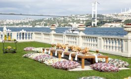 Çırağan Sarayı Bahçelerinde Lüks Piknik Deneyimi Başladı