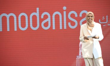 Modanisa global mottosunu tüm dünyaya Halima Aden ile duyurdu: “Kendin olmak Modanisa”