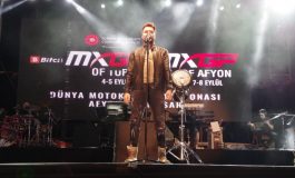 Mustafa Ceceli MotoFest Konserlerinde Sahnede