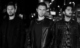 “Adamlar” Yapı Kredi bomontiada World Akustik sahnesinde