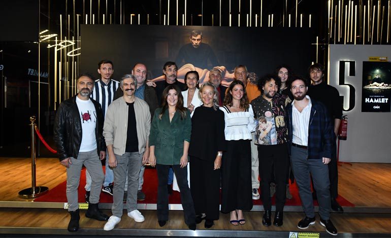 KAAN MÜJDECİ İMZALI GAİN’İN YENİ DİZİSİ “HAMLET” VE EKİBİ BASINLA BULUŞTU!
