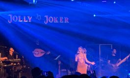 Jolly Joker İstmarina Sahnesinden Gülşen Geçti