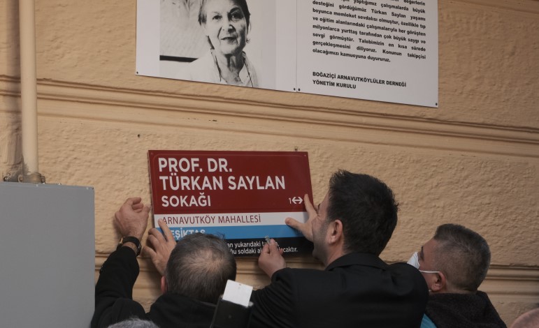 PROF. DR. TÜRKAN SAYLAN’IN İSMİ ARNAVUTKÖY’DE YAŞAYACAK