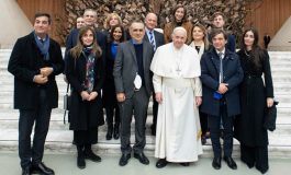 Papa Francis, aralarında Türk bilim insanının da bulunduğu heyeti kabul etti
