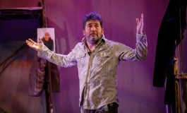 EMRE KINAY'IN ETKİLEYİCİ PERFORMANSIYLA "IRGAT", 18 MART'TA CADDEBOSTAN KÜLTÜR MERKEZİ'NDE!