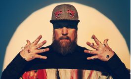 John Grant sözünü esirgemeden yazdığı şarkılarıyla 24 Mart’ta Zorlu PSM’de!