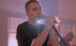 CEM PİLEVNELİ'NİN İLK CANLI PERFORMANS ALBÜMÜ, PETEK PANSİYON (LIVE SESSIONS) ÇIKTI