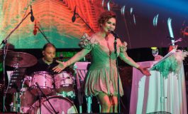 Deniz Seki Konserden Konsere