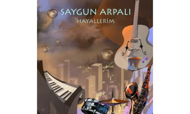 ONAİR SAHNE ETİKETİ İLE SAYGUN ARPALI'DAN KOLEKSİYONLUK ALBÜM