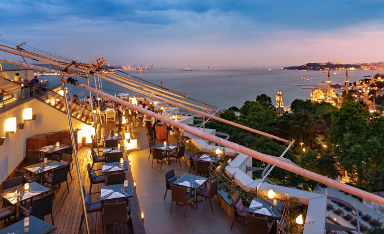 İSTANBUL’DA GASTRONOMİ VE EĞLENCENİN MERKEZİ: 16 ROOF