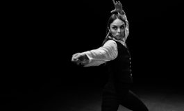 NİLPERİ ŞAHİNKAYA İLE "DOĞAL AFET" 17 AĞUSTOS'TA, SEMAVER KUMPANYA'NIN "KUŞLAR"I 18 AĞUSTOS'TA KÜÇÜKÇİFTLİK BAHÇE TİYATROSU'NDA!