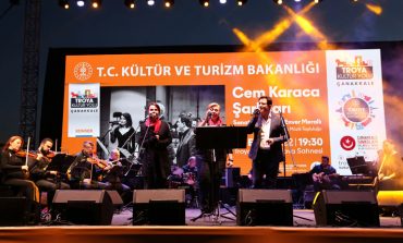 TROYA KÜLTÜR YOLU FESTİVALİ’NDE ŞEHRİN DÖRT BİR YANI SANAT