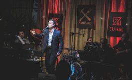 Özlenen Ferdi Özbeğen şarkıları, Yılmaz Sütçü ile Tamirane Akasya sahnesinde 3 Aralık Cumartesi akşamı yeniden hayat buluyor