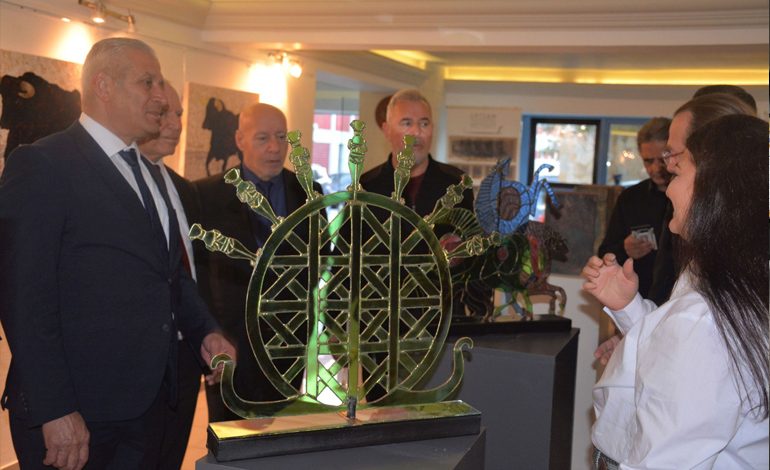 Kıbrıs Modern Sanat Müzesi’nden Prof. Dr. Ümit Hassan anısına sergi