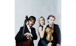 AKM’DE ÇAYKOVSKİ ESİNTİLERİ : TRIO STRADIVARIUS AKM’DE MÜZİKSEVERLERLE BULUŞUYOR