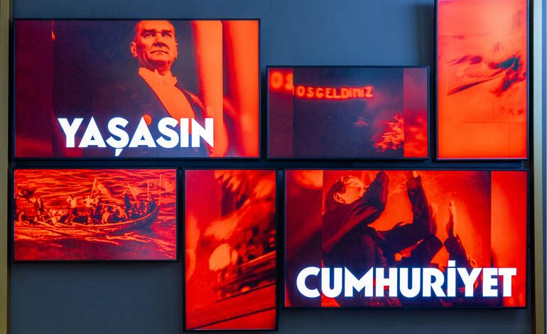 “Yaşasın Cumhuriyet!” Sergisi Ankara’da da Açılıyor