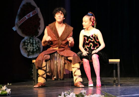 Darüşşafaka'da Perde Handan Uran Ertuğrul Anısına Açıldı