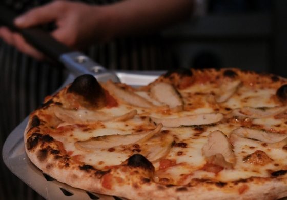 Şehrin Kalbinde İtalyan Lezzetlerine Yolculuk: Qarivo Pizza & Pasta