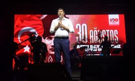 BAŞKAN ODABAŞI: “HİÇ KİMSE KADIKÖY’DE NE İÇİLDİĞİNE, NE GİYİLDİĞİNE KARIŞAMAZ”