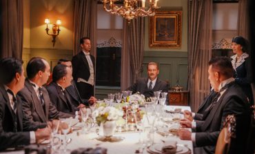 “SON AKŞAM YEMEĞİ” filminde SEZEN AKSU sürprizi