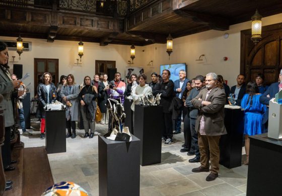 Hasarlı ürünlerden sanat eserleri yarattılar