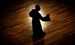 AKM'DE GÖNÜL DOLUSU BİR GÖSTERi: YOLCA ‘MÜZİKLi DERViŞ MASALLARI’