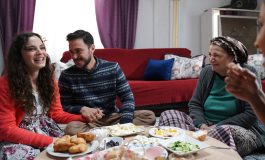 ASLI BEKİROĞLU: "ROMANLARA ÖNYARGI BU FİLMLE YIKILACAK"