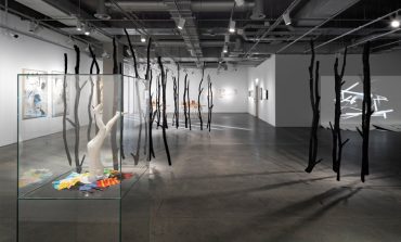 Kadın sanatçıların yapıtlarından oluşan “Hep Buradayız” sergisi 28 Ocak’ta sona eriyor