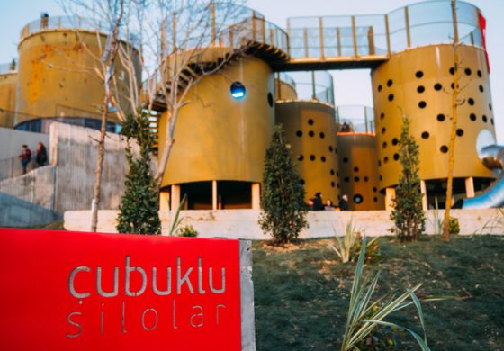 EFSANEVİ DÖNÜŞÜMÜYLE ÇUBUKLU SİLOLAR, BEYKOZ’UN YENİ KÜLTÜR, SANAT ve YAŞAM ALANI OLARAK BURAY KONSERİYLE KAPILARINI AÇTI!